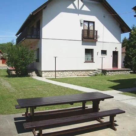 Gyongyvirag Vendeghaz * Balatonboglár