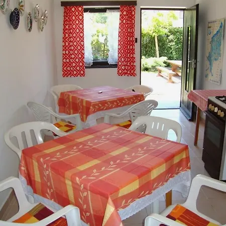 Gyongyvirag Vendeghaz Balatonboglár