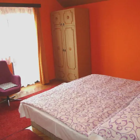 Apartment Gyongyvirag Vendeghaz Balatonboglár