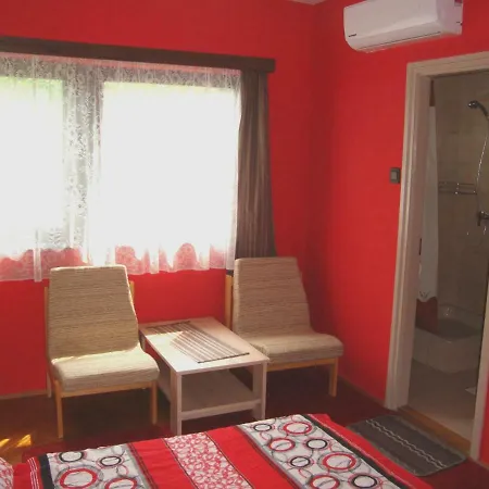 Gyongyvirag Vendeghaz Lägenhet Balatonboglár