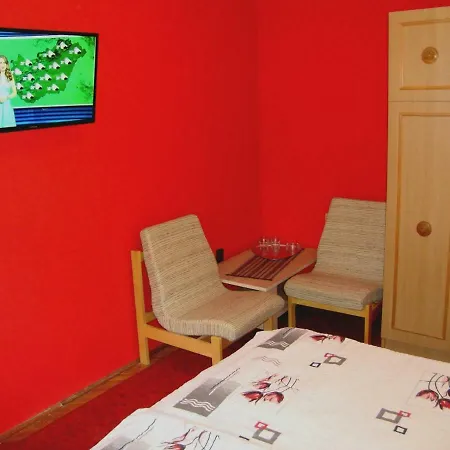 Gyongyvirag Vendeghaz Apartment Balatonboglár